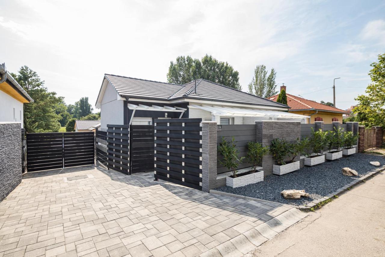 Balatonic Lemon Apartmanhaz Siófok Eksteriør bilde