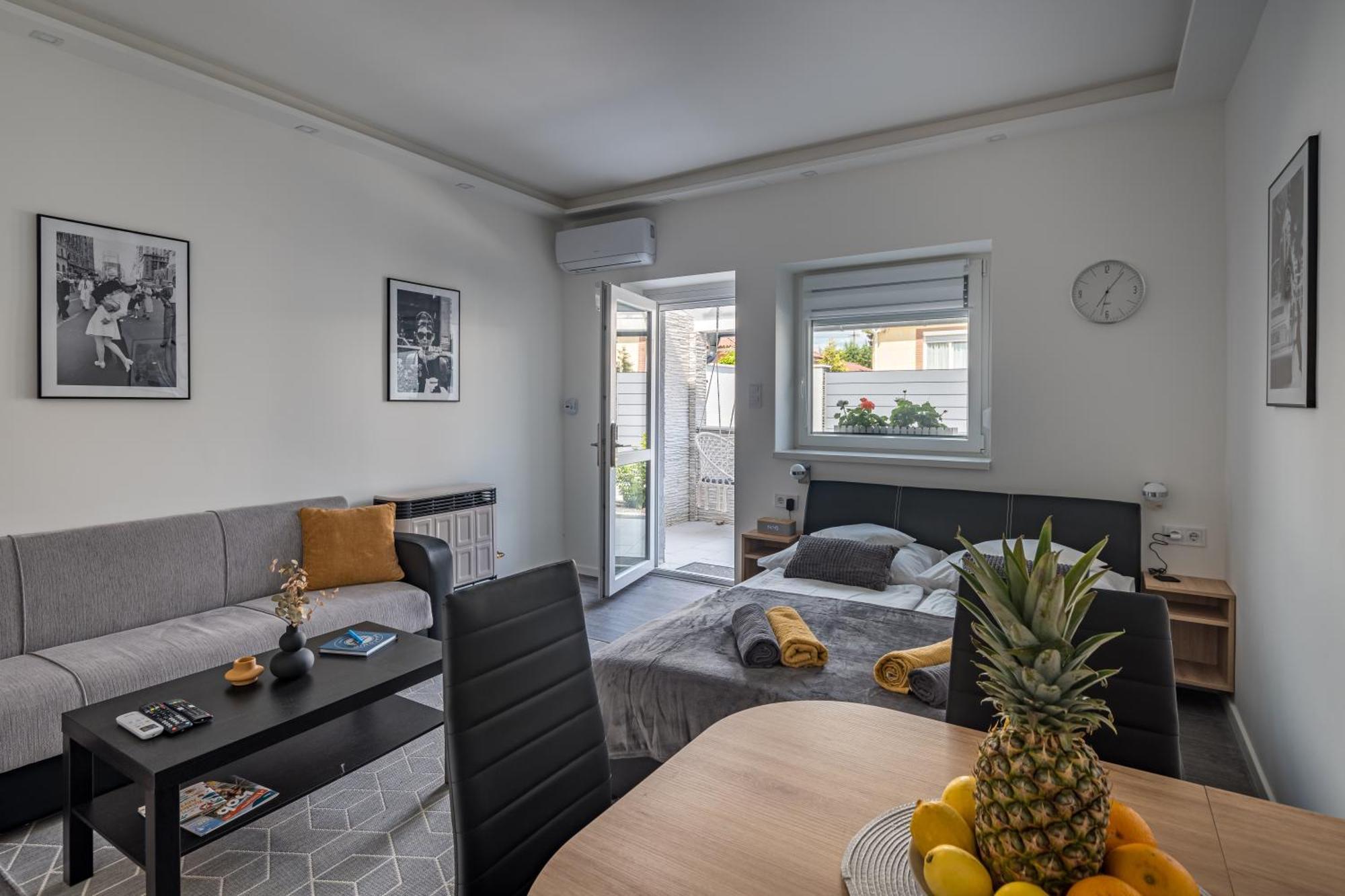 Balatonic Lemon Apartmanhaz Siófok Eksteriør bilde