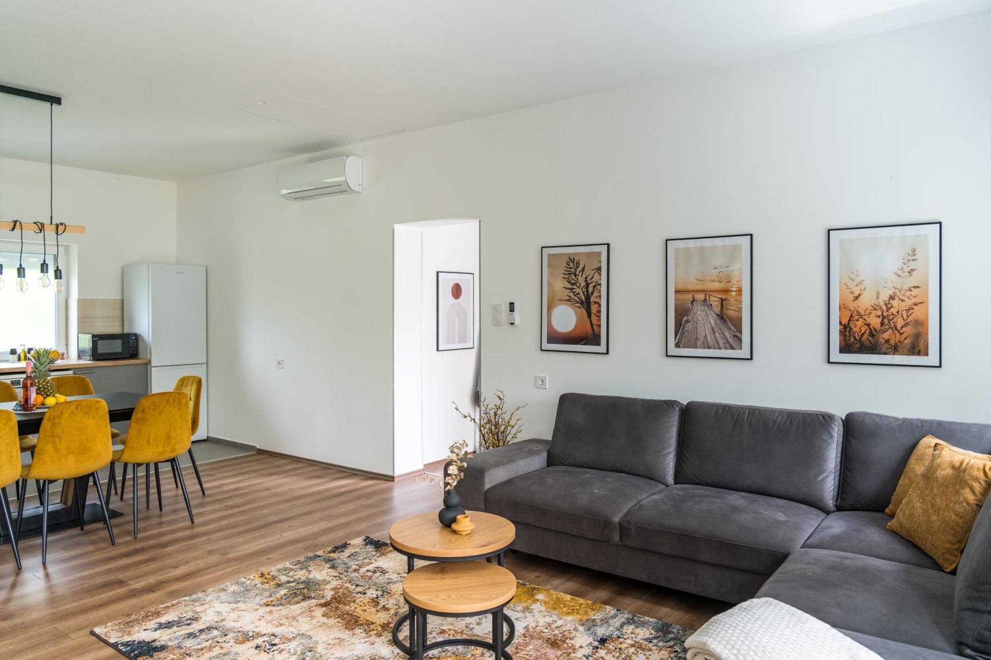 Balatonic Lemon Apartmanhaz Siófok Eksteriør bilde